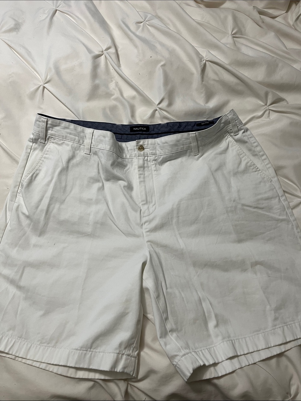 Nautica Men's 44 White Flat Front Chino Shorts